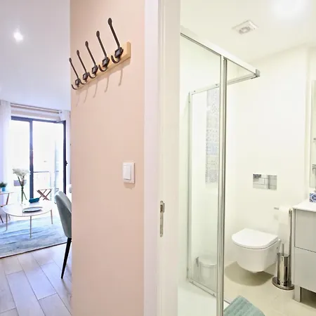 Akicity Amoreiras Bronze Lissabon